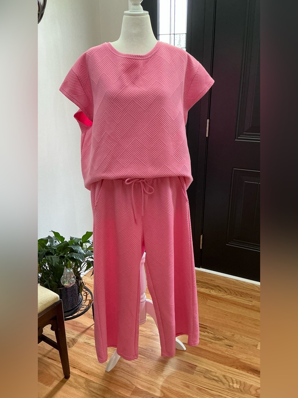 See And Be Seen Pink Women's Knit Two-Piece Set - Relaxed Top & Wide-Leg Pants